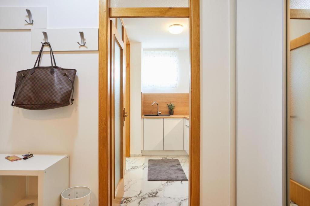 Apartment Madral Ζάγκρεμπ Εξωτερικό φωτογραφία