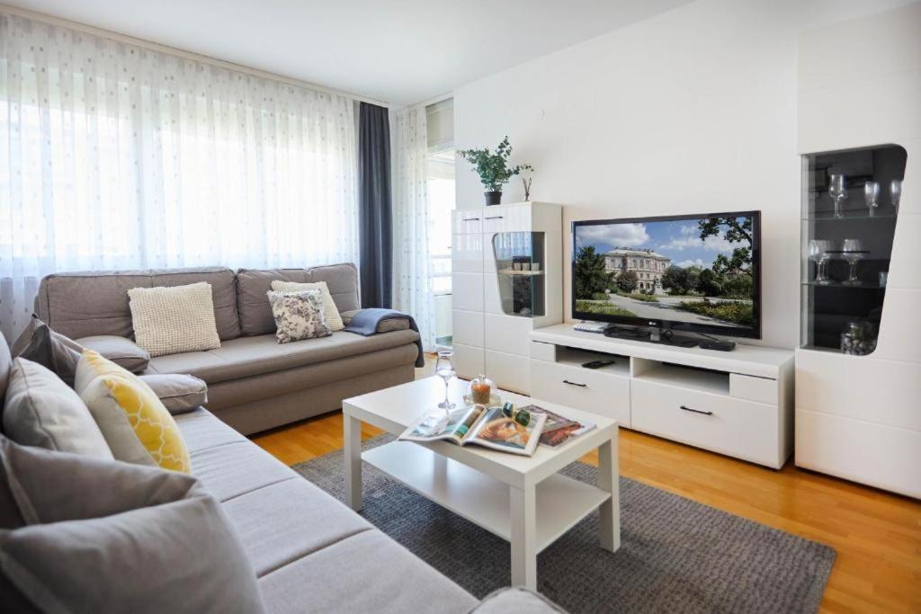 Apartment Madral Ζάγκρεμπ Εξωτερικό φωτογραφία